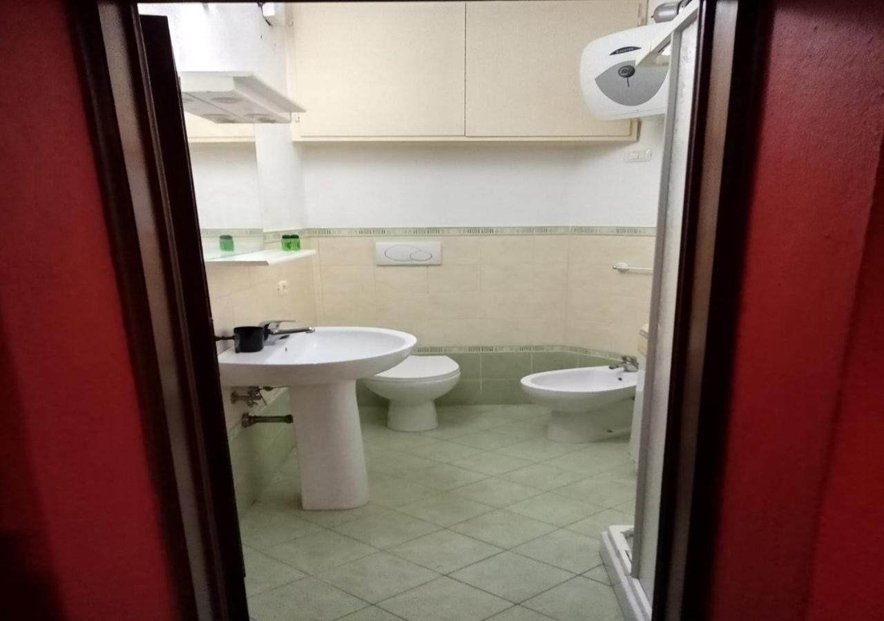 Appartamento Il Mandorlo Nel Centro Di Volterra Exteriör bild